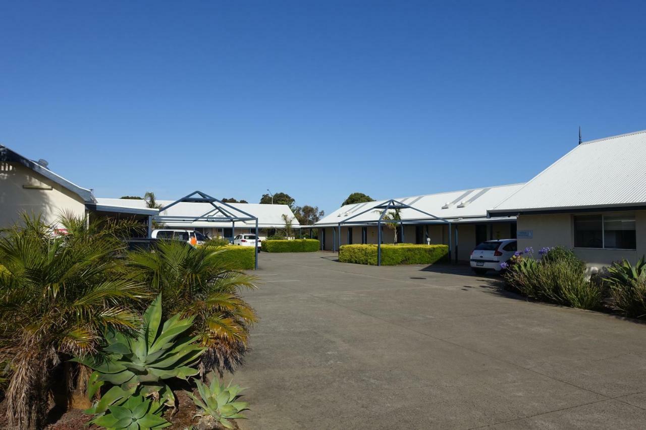 Torquay Tropicana Motel Exterior photo